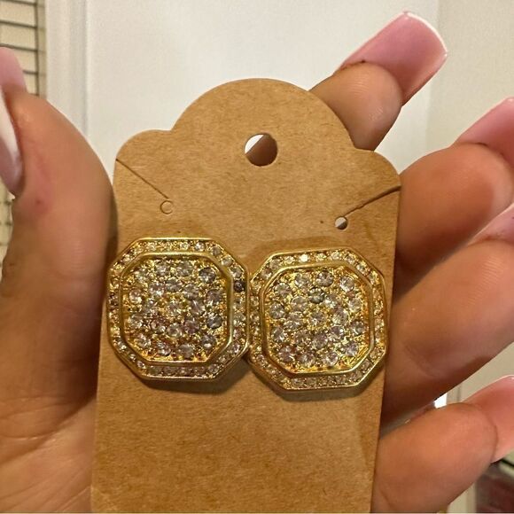 VINTAGE MONET PREMIERE COLLECTION GOLDTONE WITH RHINESTONE EARRINGS - Picture 1 of 3